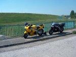  2 x fireblade 
